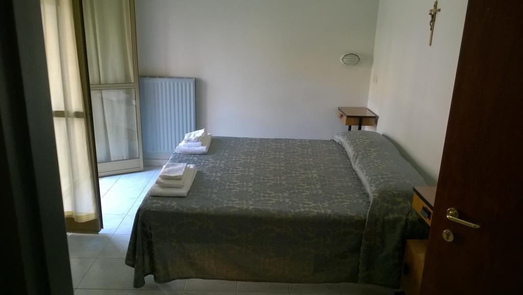 Hotel Casa Per Ferie Margherita Diomira Rom Exterior foto
